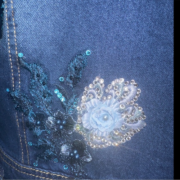 Skull Moon & Roses Embroidered Distressed Denim Jacket - Picture 6 of 9